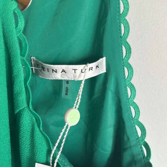 NEW Trina Turk Cross Neck Cocktail Sheath Dress 6 - Picture 5 of 11